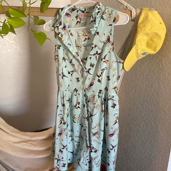 Spring dress w/ pockets - Picture 1 of 5